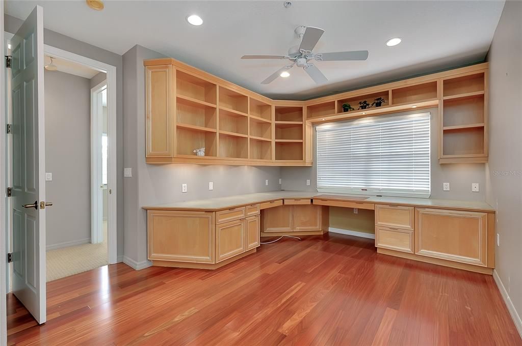 For Sale: $457,000 (3 beds, 2 baths, 2196 Square Feet)