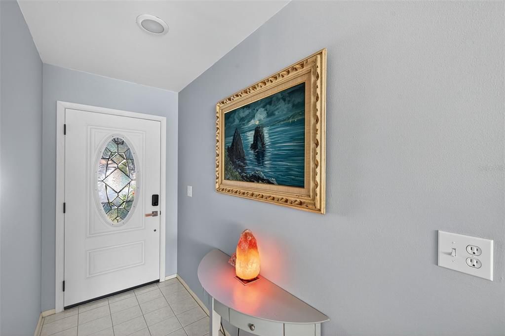 Active With Contract: $400,000 (2 beds, 2 baths, 1172 Square Feet)