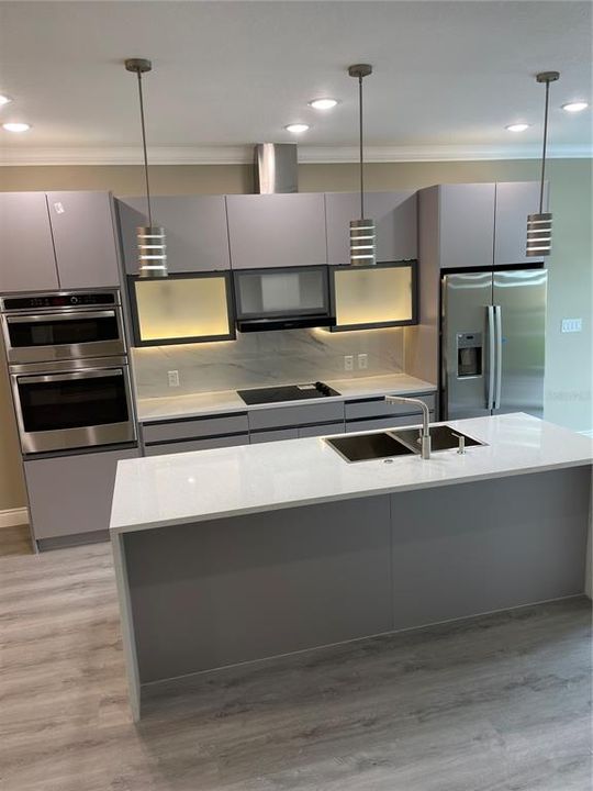 For Rent: $2,600 (4 beds, 3 baths, 2224 Square Feet)