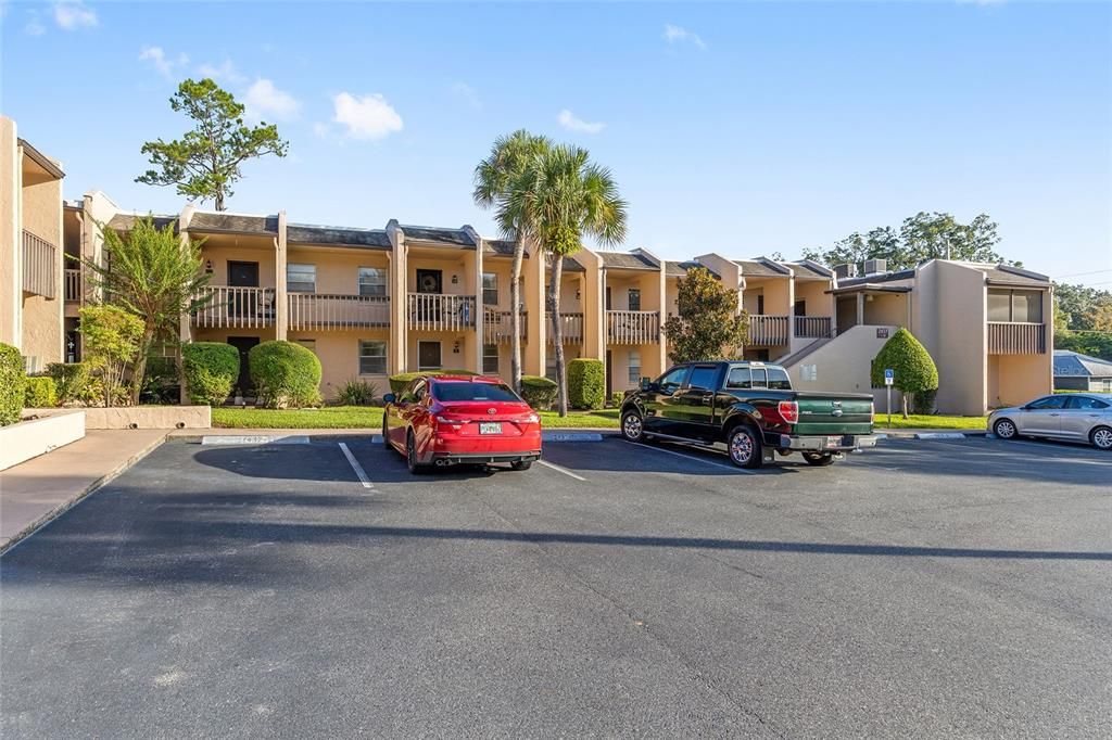 For Sale: $115,000 (1 beds, 1 baths, 462 Square Feet)