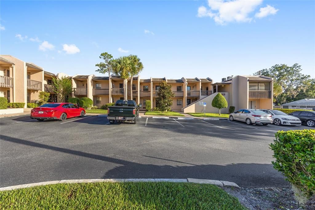 For Sale: $115,000 (1 beds, 1 baths, 462 Square Feet)