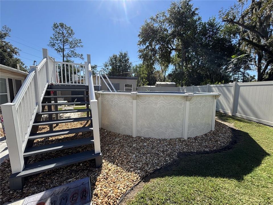 待售: $240,000 (3 贝兹, 2 浴室, 1024 平方英尺)