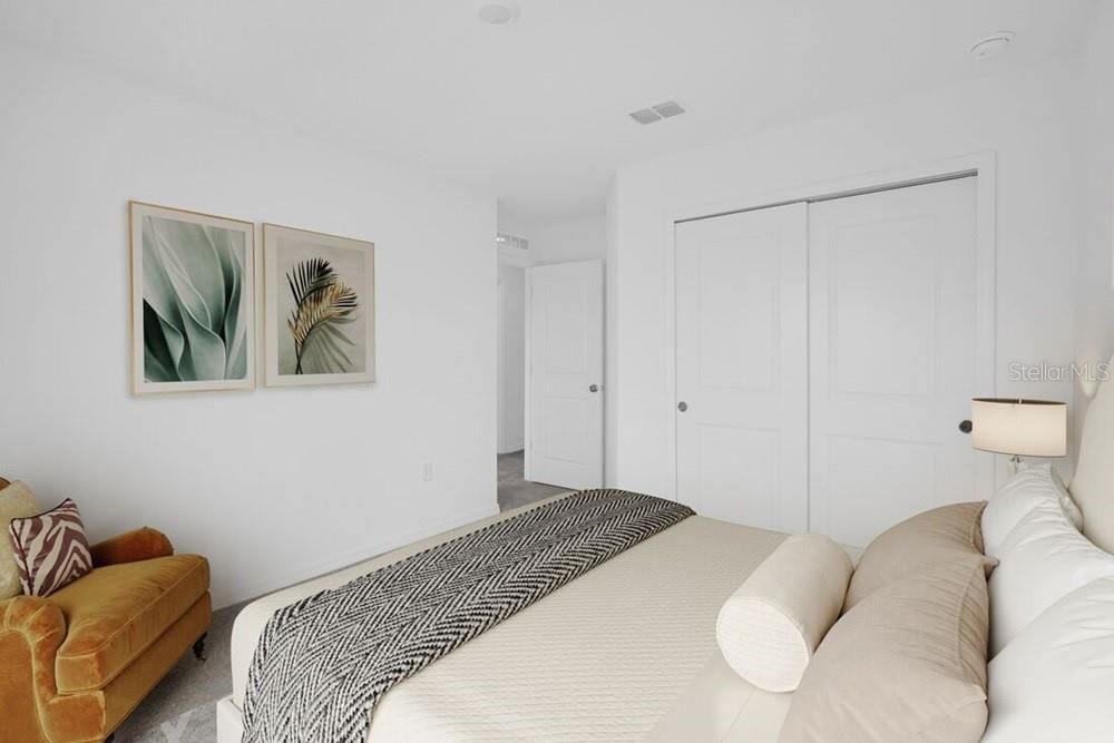 Под контрактом: $379,000 (5 спален, 3 ванн, 2517 Квадратных фут)