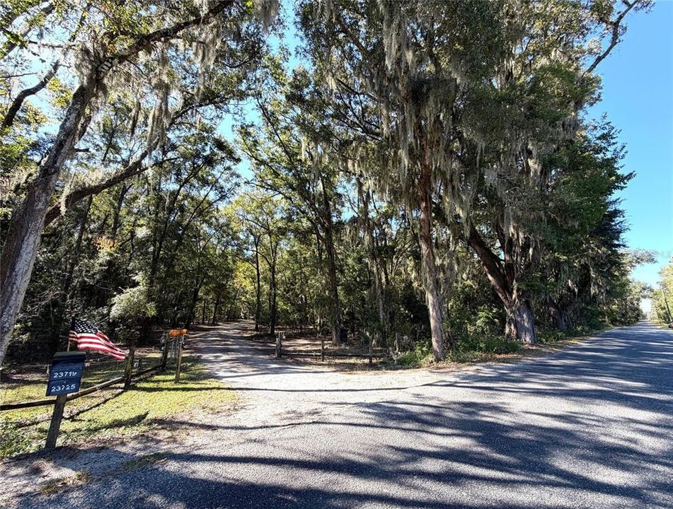 For Sale: $964,900 (6 beds, 3 baths, 3590 Square Feet)