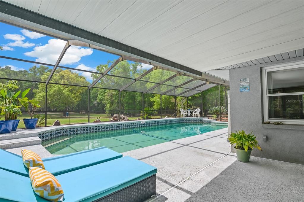 For Sale: $964,900 (6 beds, 3 baths, 3590 Square Feet)