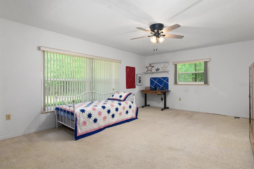 For Sale: $964,900 (6 beds, 3 baths, 3590 Square Feet)