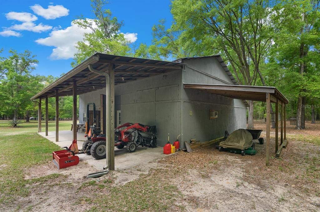 For Sale: $964,900 (6 beds, 3 baths, 3590 Square Feet)