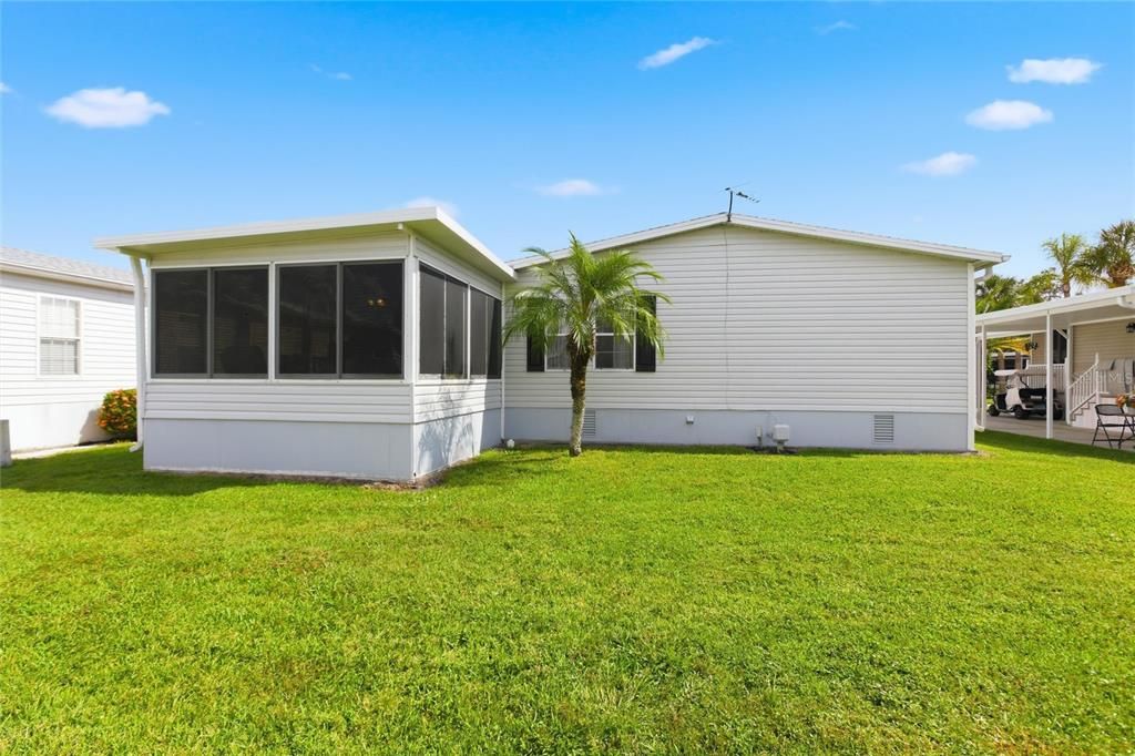 For Sale: $225,000 (2 beds, 2 baths, 1269 Square Feet)