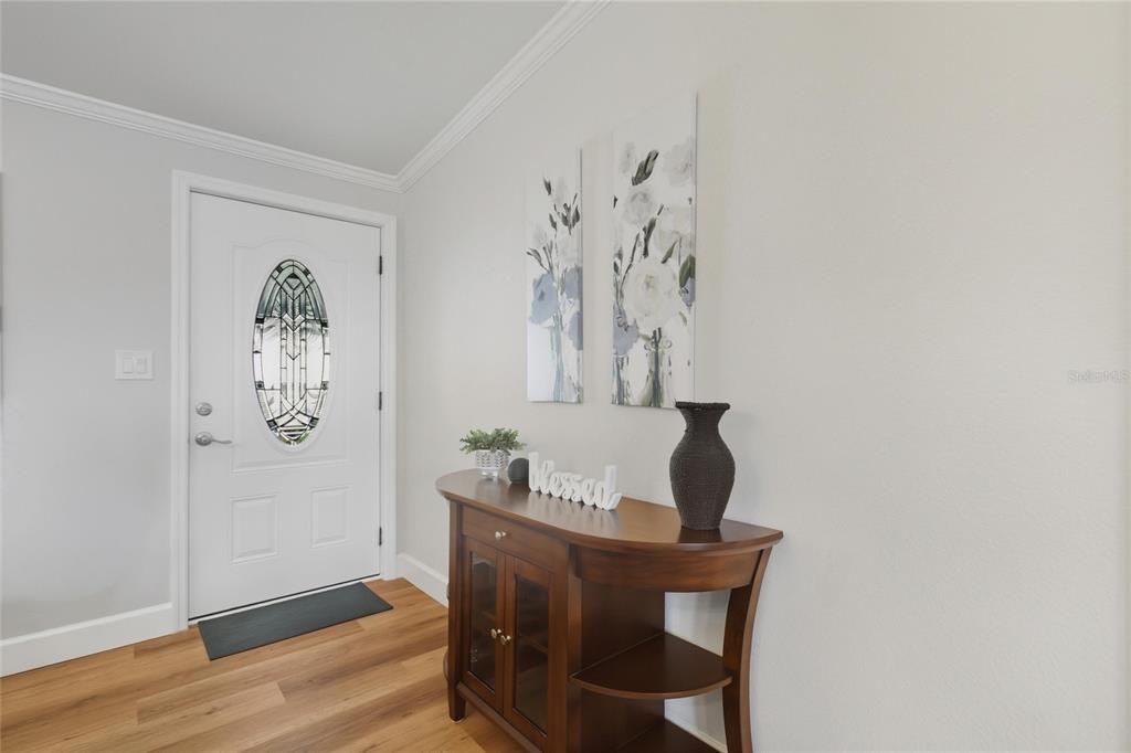 For Sale: $225,000 (2 beds, 2 baths, 1269 Square Feet)