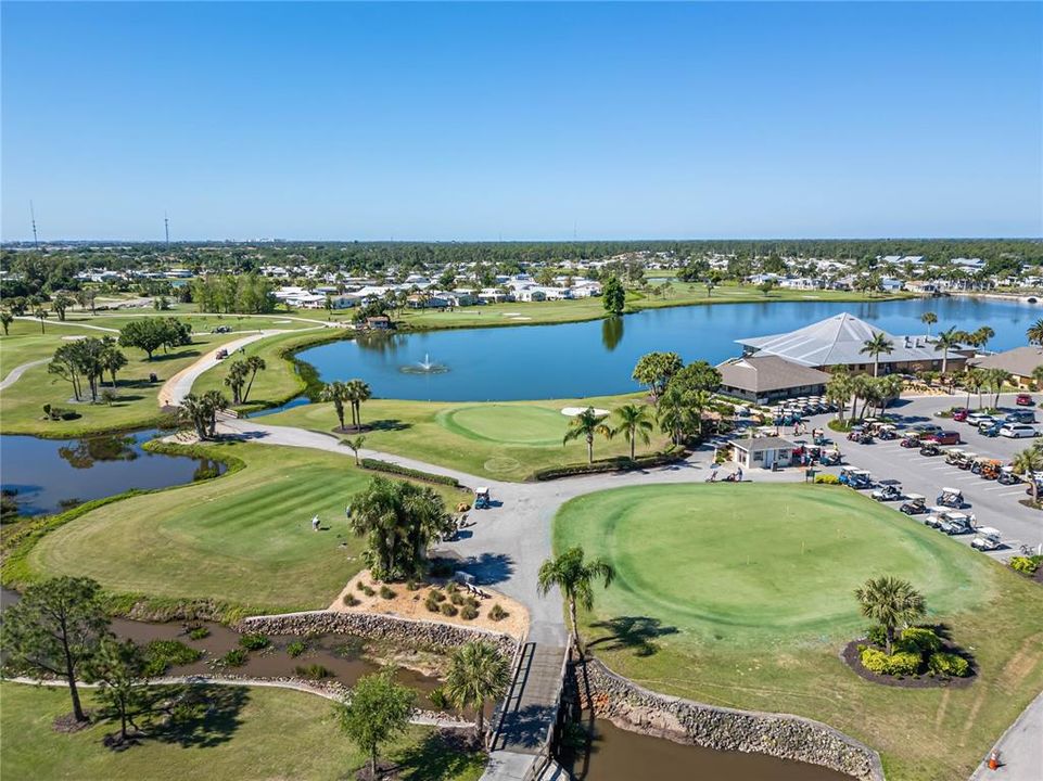 For Sale: $225,000 (2 beds, 2 baths, 1269 Square Feet)