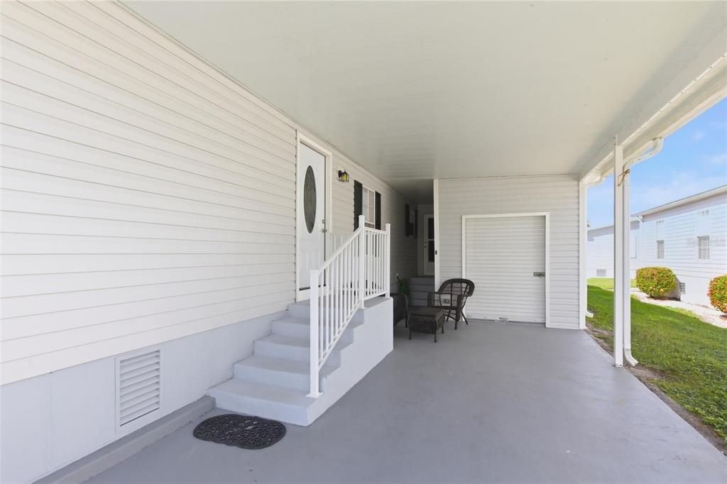 For Sale: $225,000 (2 beds, 2 baths, 1269 Square Feet)