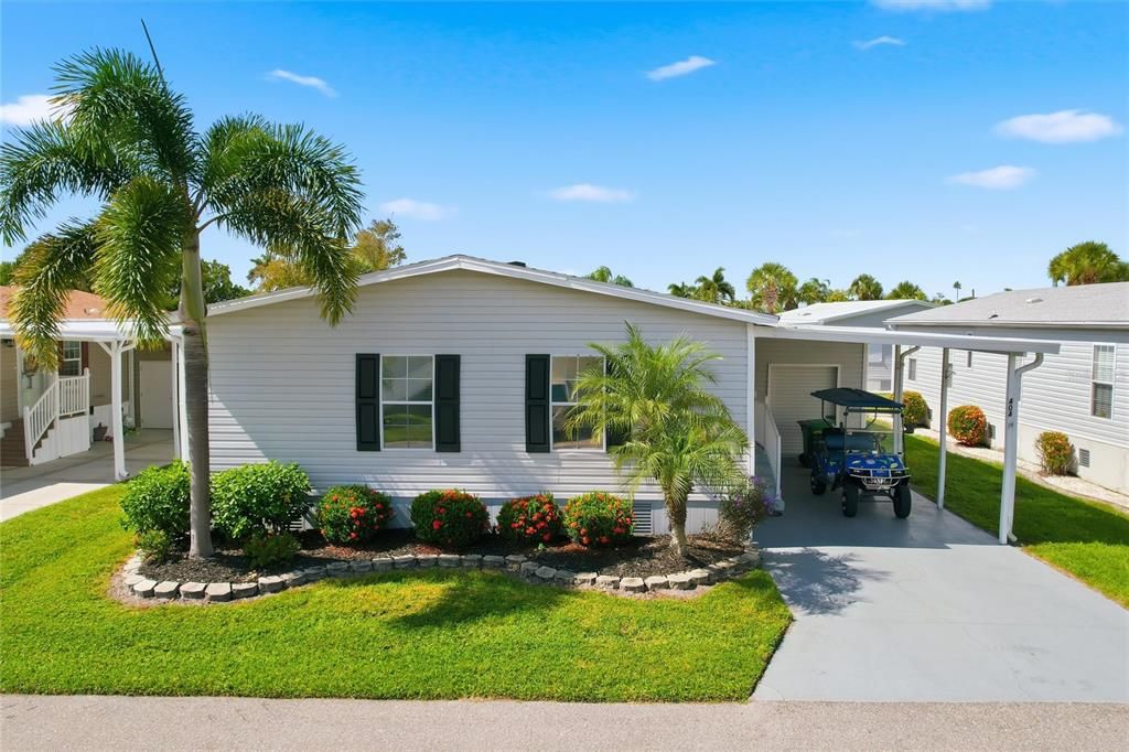 For Sale: $225,000 (2 beds, 2 baths, 1269 Square Feet)