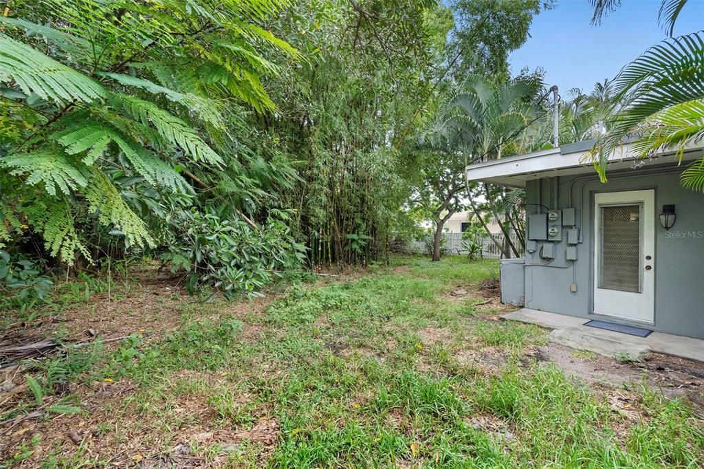 待售: $350,000 (3 贝兹, 1 浴室, 1334 平方英尺)