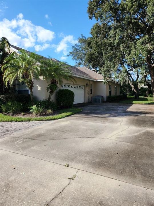 На продажу: $565,000 (4 спален, 4 ванн, 3464 Квадратных фут)