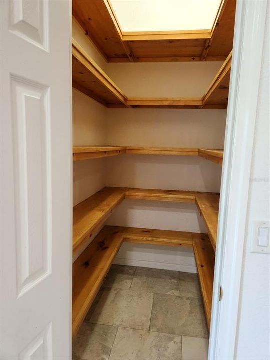 На продажу: $565,000 (4 спален, 4 ванн, 3464 Квадратных фут)