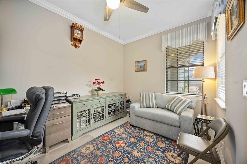 合同活跃: $400,000 (2 贝兹, 2 浴室, 1436 平方英尺)