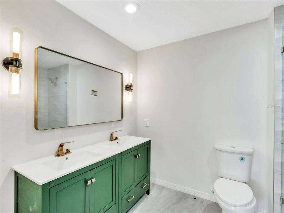 For Rent: $4,300 (3 beds, 3 baths, 1777 Square Feet)