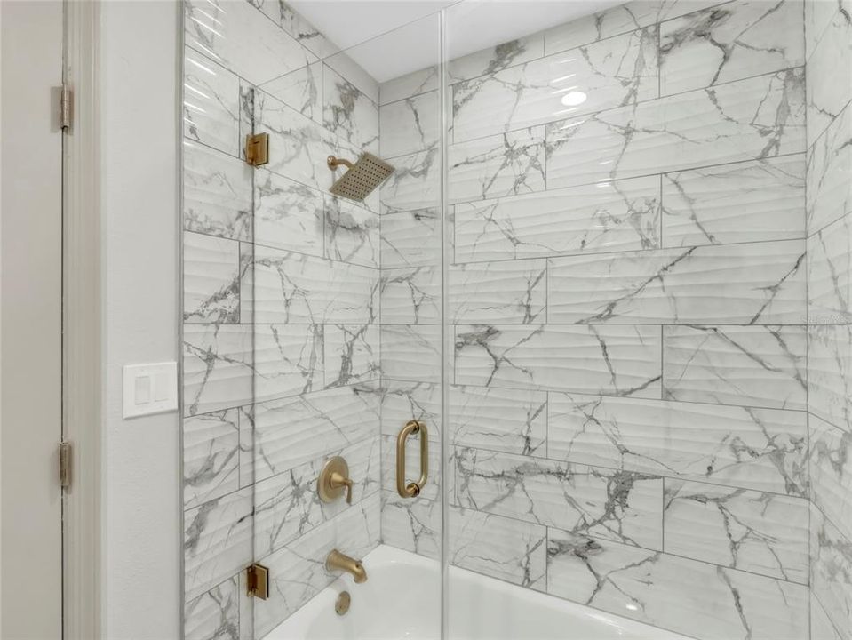 For Rent: $4,300 (3 beds, 3 baths, 1777 Square Feet)