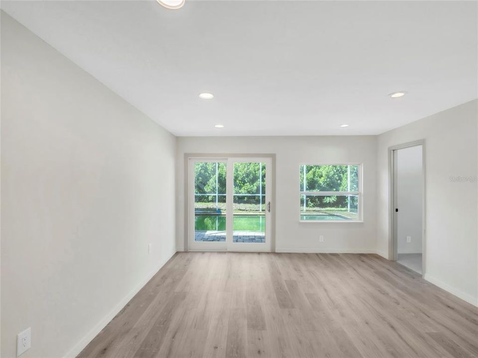 For Rent: $4,300 (3 beds, 3 baths, 1777 Square Feet)