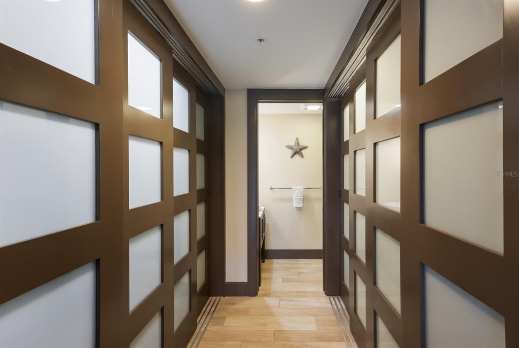 待售: $895,000 (4 贝兹, 3 浴室, 2865 平方英尺)