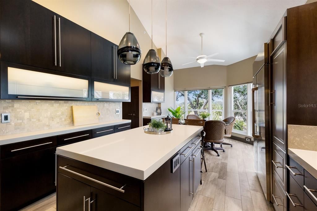 待售: $895,000 (4 贝兹, 3 浴室, 2865 平方英尺)