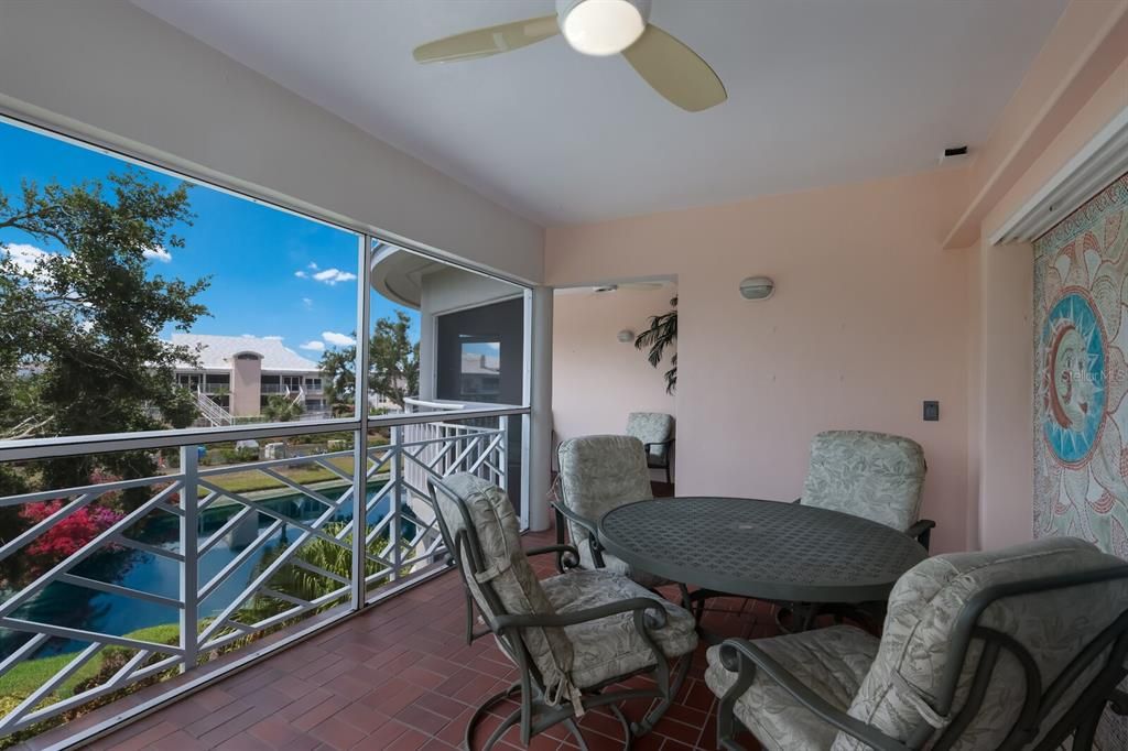 待售: $895,000 (4 贝兹, 3 浴室, 2865 平方英尺)