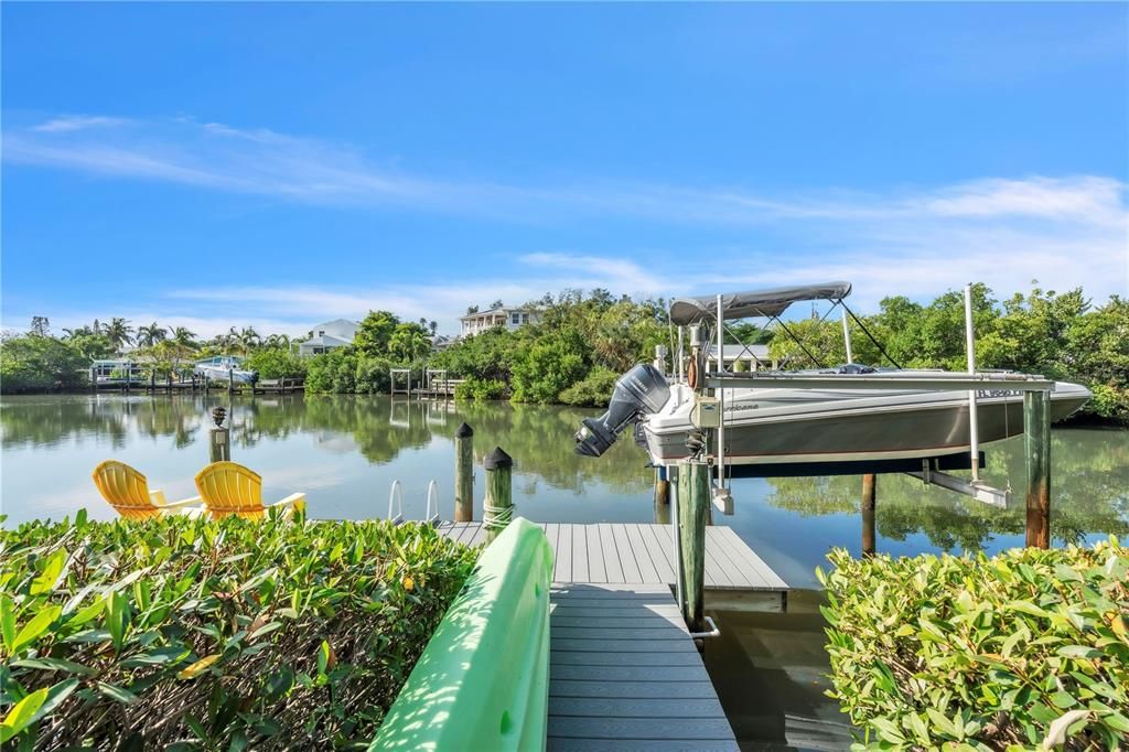 Activo con contrato: $2,350,000 (3 camas, 2 baños, 2233 Pies cuadrados)