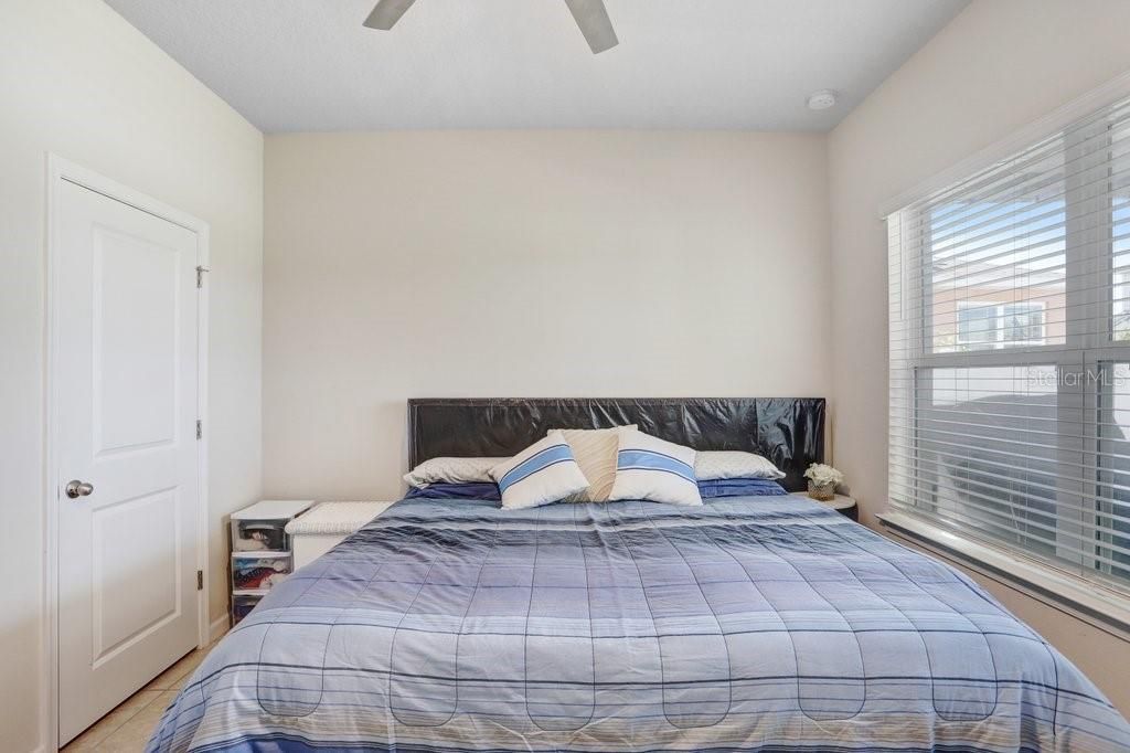 待售: $675,000 (5 贝兹, 4 浴室, 3273 平方英尺)