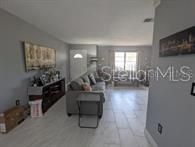 En Venta: $207,900 (2 camas, 1 baños, 889 Pies cuadrados)