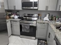 En Venta: $207,900 (2 camas, 1 baños, 889 Pies cuadrados)