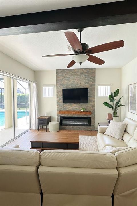 En Renta: $3,800 (5 camas, 4 baños, 2895 Pies cuadrados)