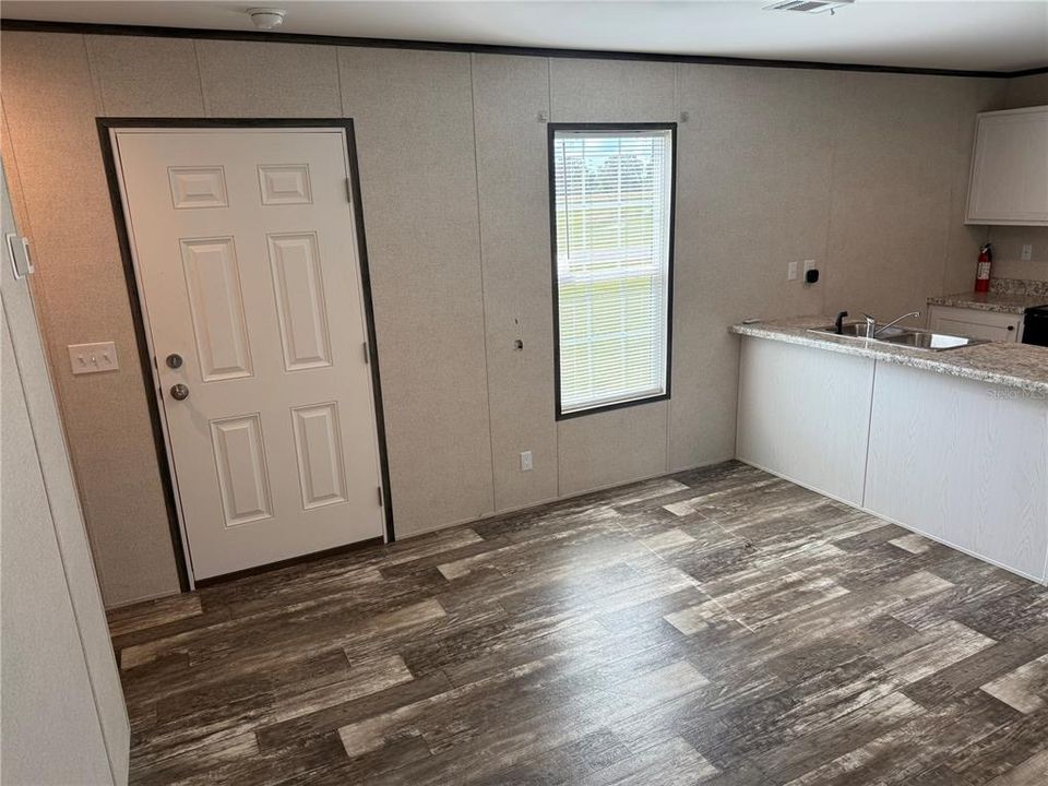 En Venta: $140,000 (2 camas, 2 baños, 784 Pies cuadrados)