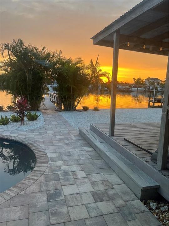 En Venta: $1,650,000 (3 camas, 2 baños, 1968 Pies cuadrados)