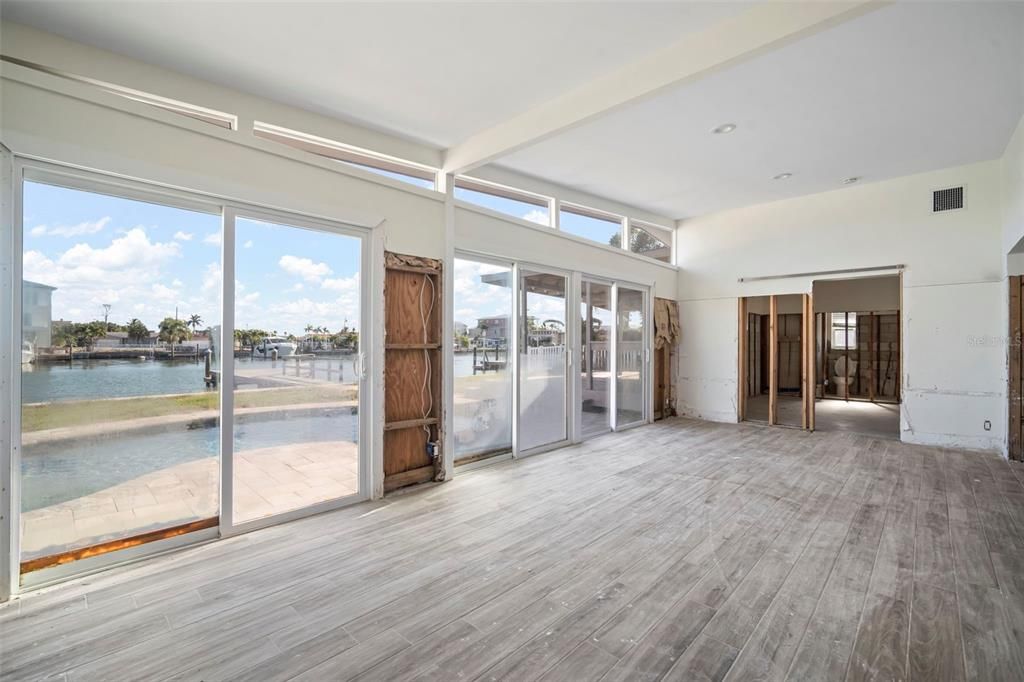 En Venta: $1,650,000 (3 camas, 2 baños, 1968 Pies cuadrados)