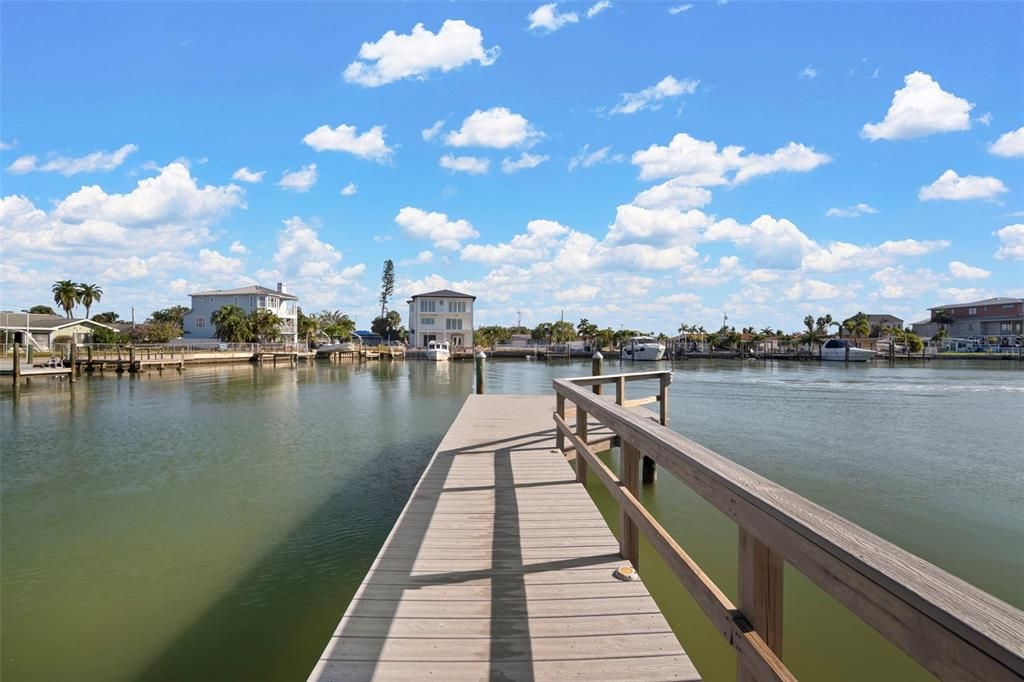 En Venta: $1,650,000 (3 camas, 2 baños, 1968 Pies cuadrados)