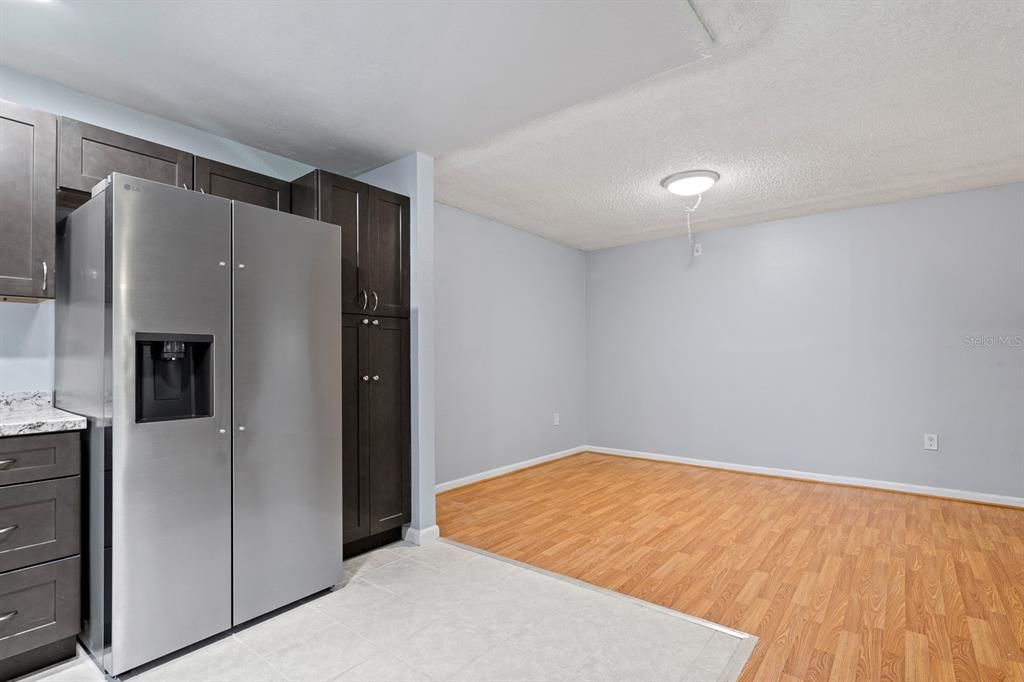 For Sale: $214,999 (3 beds, 2 baths, 1396 Square Feet)