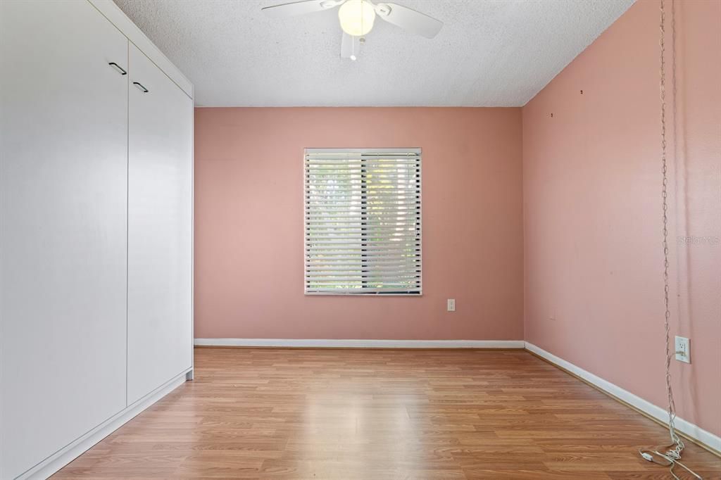 For Sale: $214,999 (3 beds, 2 baths, 1396 Square Feet)