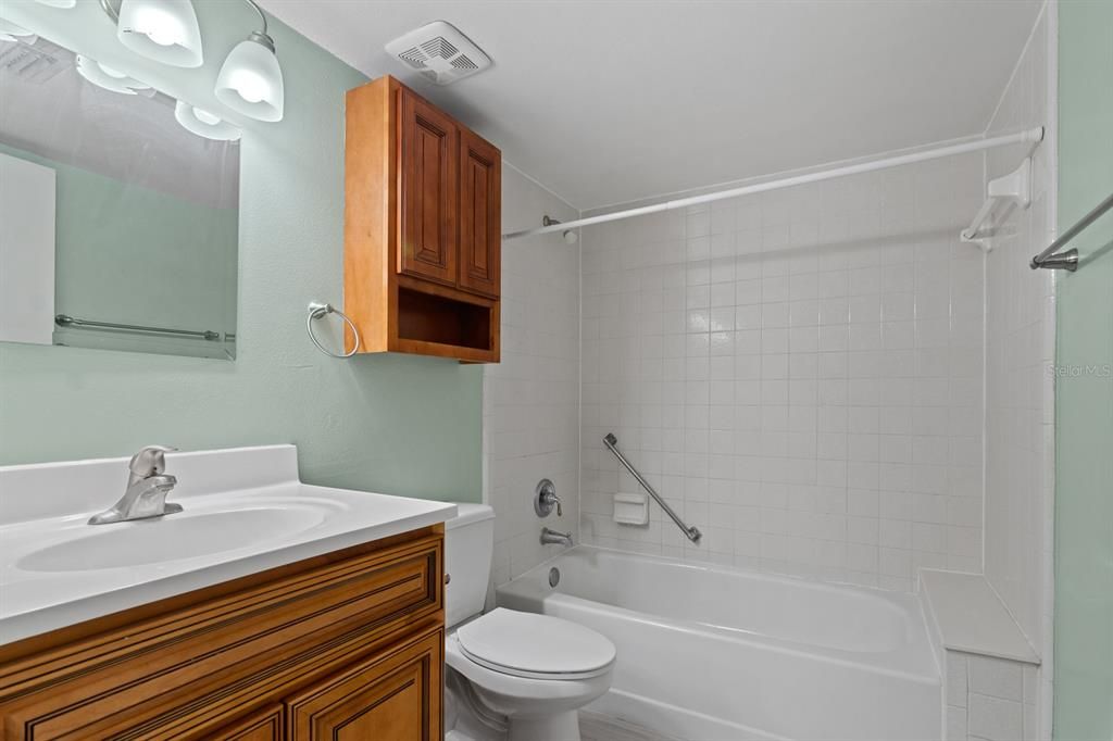 For Sale: $214,999 (3 beds, 2 baths, 1396 Square Feet)