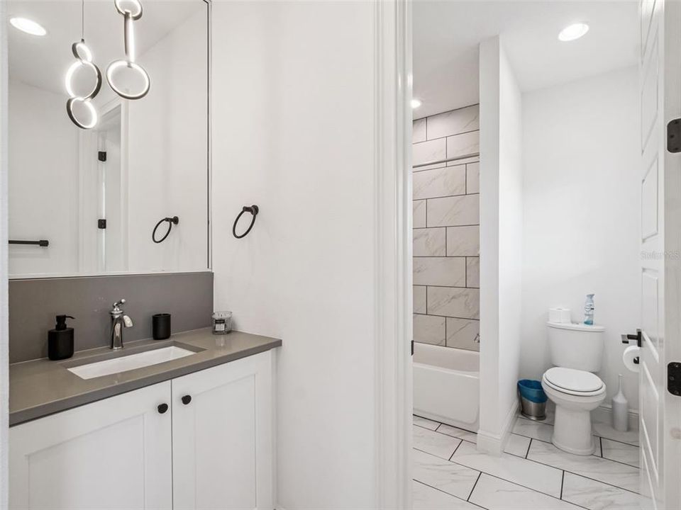 For Sale: $1,795,000 (5 beds, 4 baths, 3750 Square Feet)