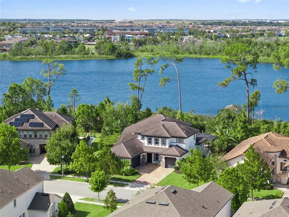 For Sale: $1,795,000 (5 beds, 4 baths, 3750 Square Feet)