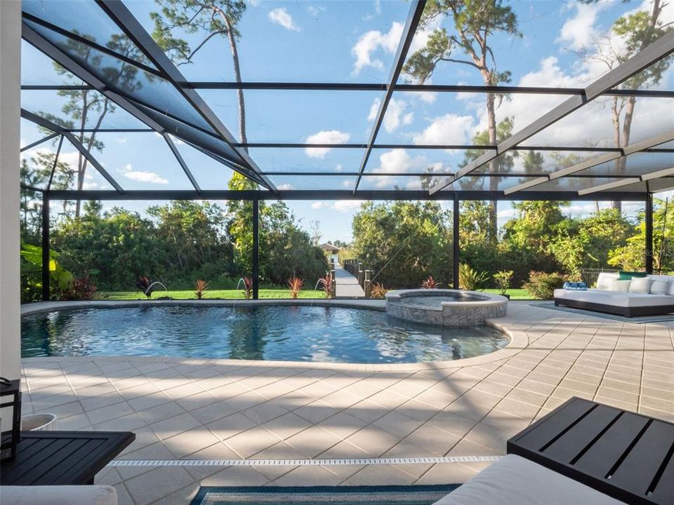 For Sale: $1,795,000 (5 beds, 4 baths, 3750 Square Feet)