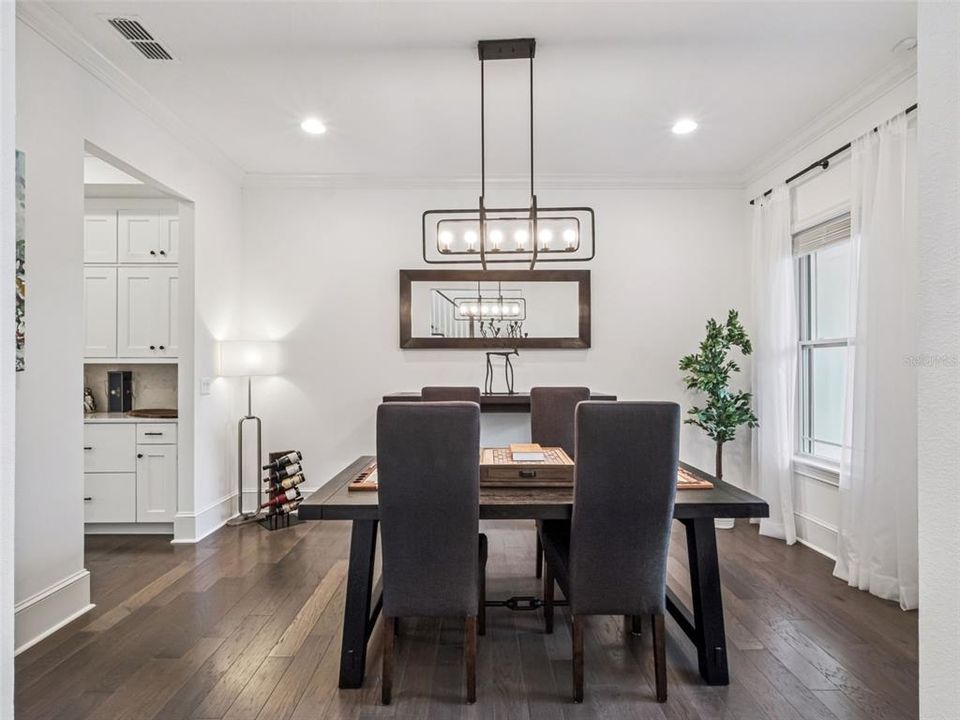 For Sale: $1,795,000 (5 beds, 4 baths, 3750 Square Feet)