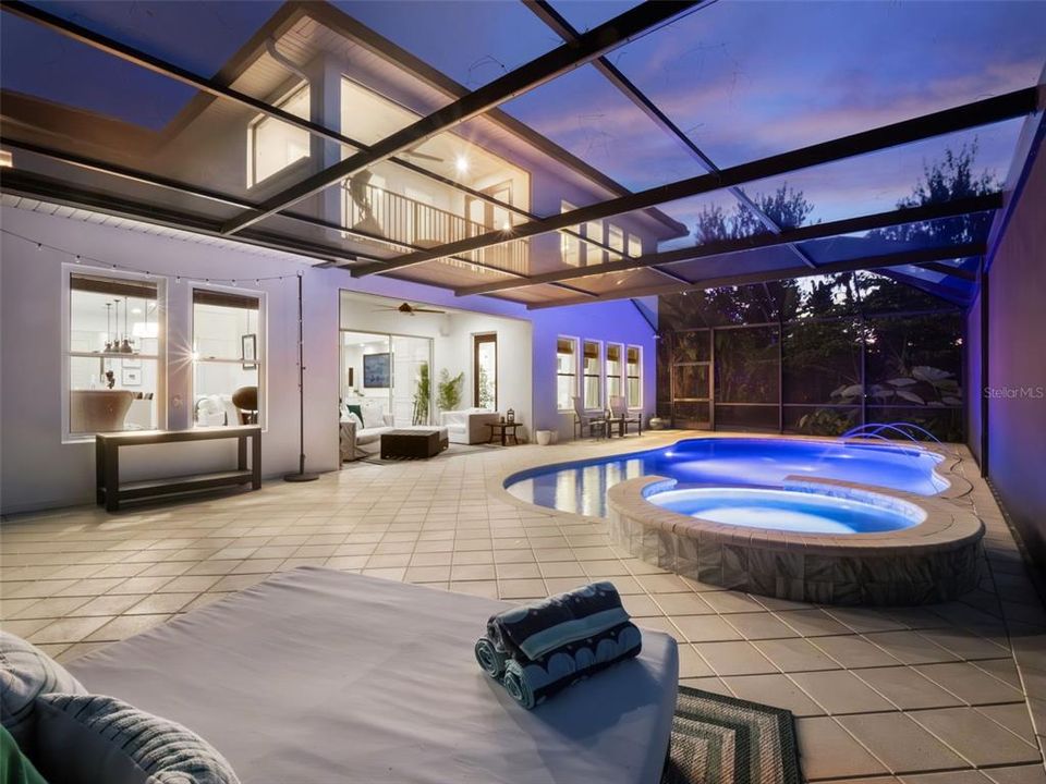 For Sale: $1,795,000 (5 beds, 4 baths, 3750 Square Feet)