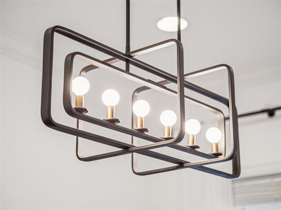 For Sale: $1,795,000 (5 beds, 4 baths, 3750 Square Feet)