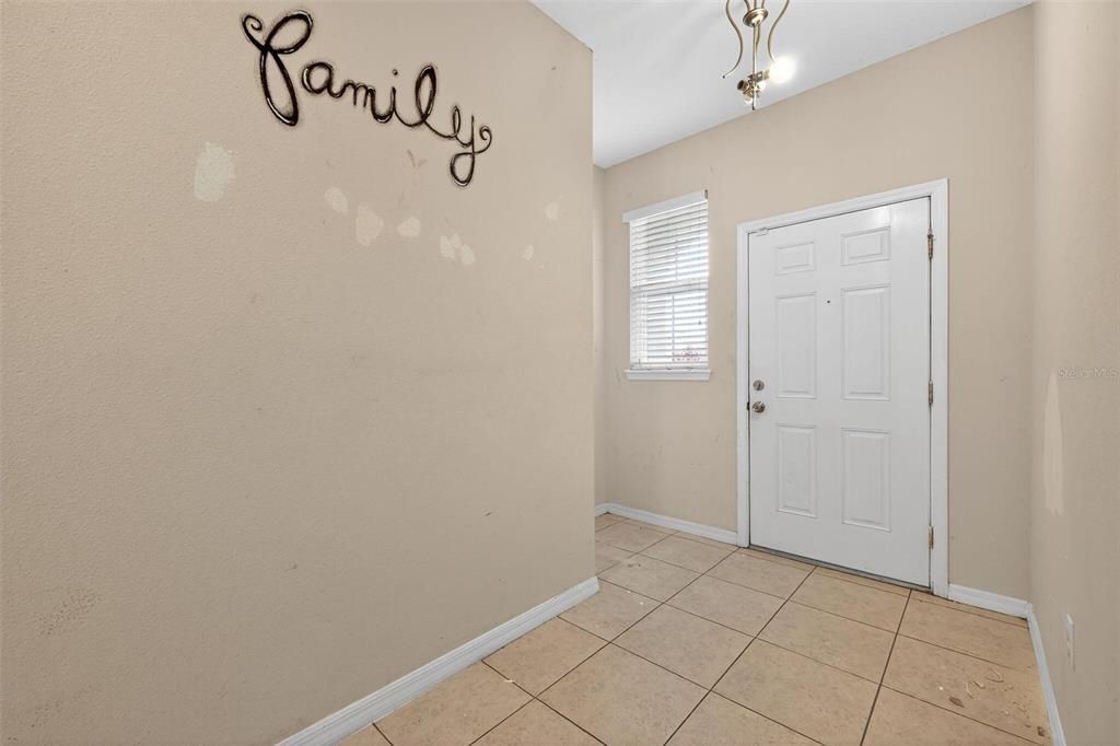 На продажу: $399,000 (5 спален, 4 ванн, 2092 Квадратных фут)