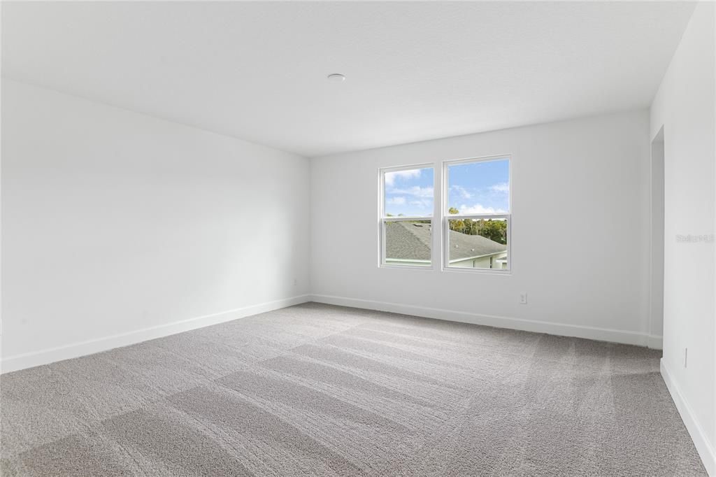 На продажу: $445,393 (5 спален, 3 ванн, 2800 Квадратных фут)