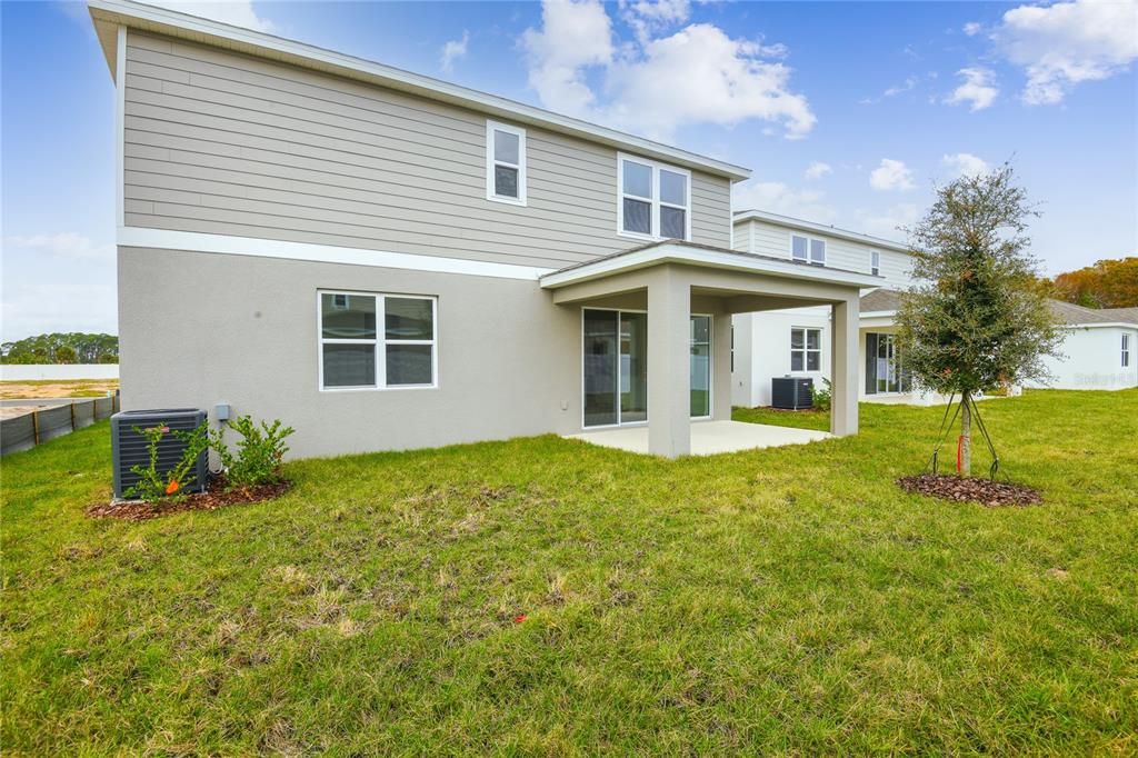 На продажу: $445,393 (5 спален, 3 ванн, 2800 Квадратных фут)