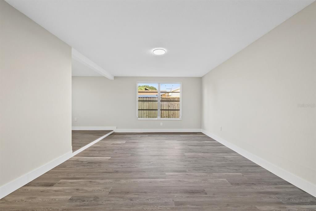 En Venta: $349,999 (3 camas, 2 baños, 1495 Pies cuadrados)