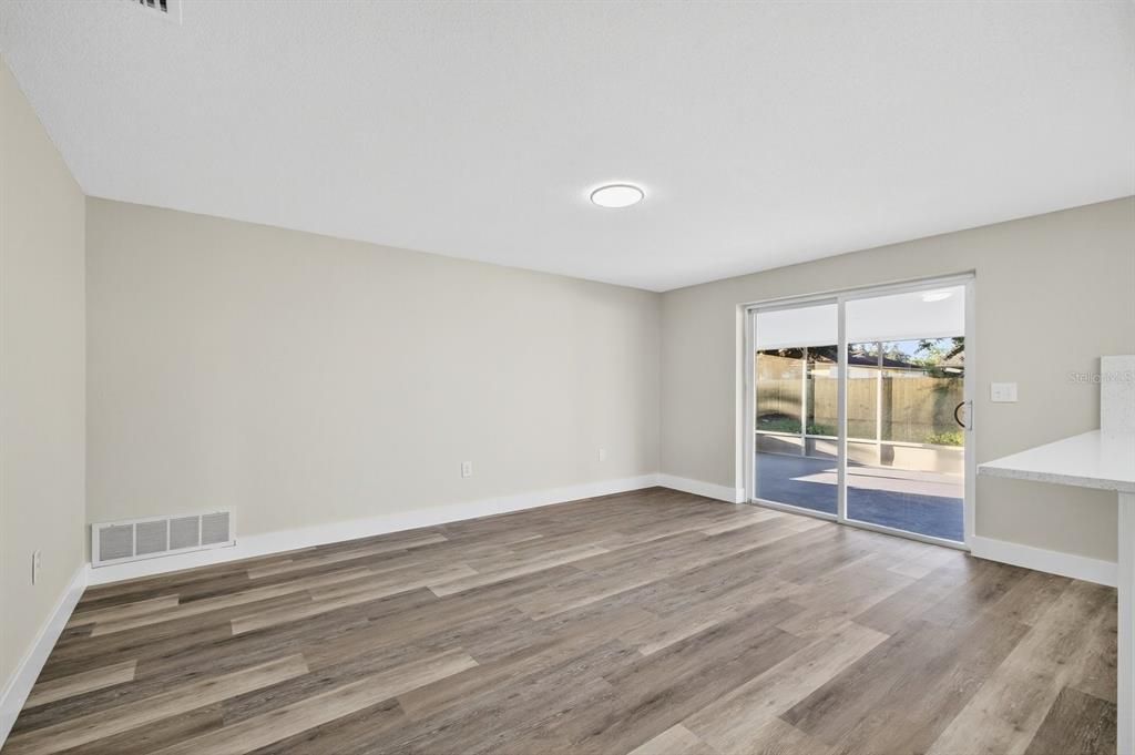 En Venta: $349,999 (3 camas, 2 baños, 1495 Pies cuadrados)