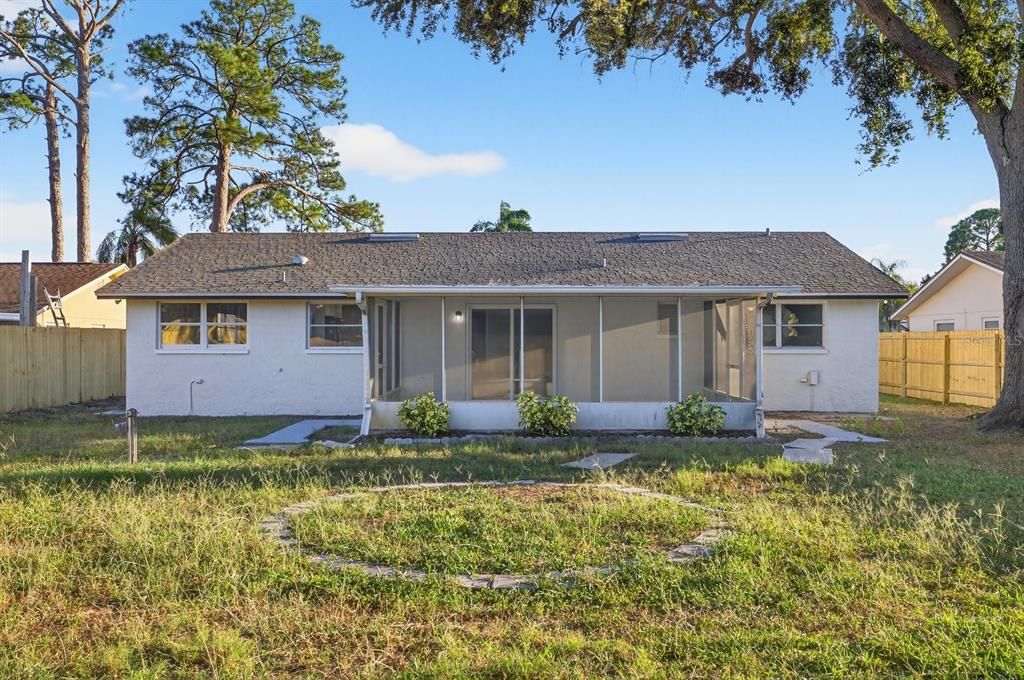 En Venta: $349,999 (3 camas, 2 baños, 1495 Pies cuadrados)